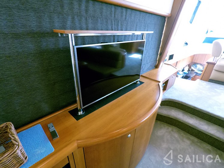 Manhattan 60 - Yacht Charter Sailica
