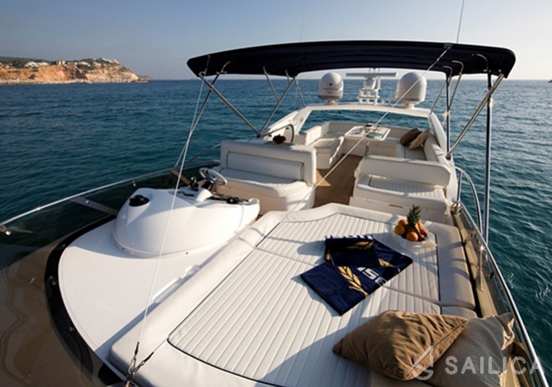 Manhattan 60 - Yacht Charter Sailica