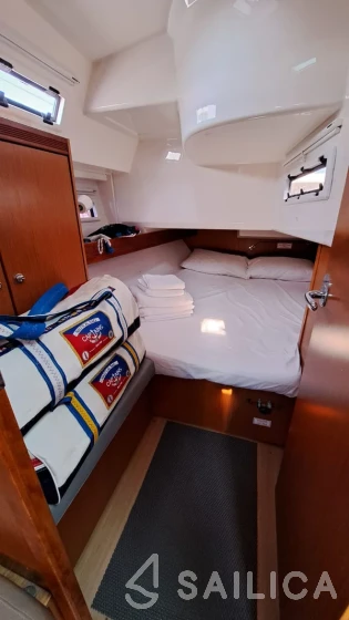 Bavaria 40 Cruiser - Yacht Charter Sailica