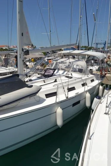 Bavaria 40 Cruiser - Yacht Charter Sailica