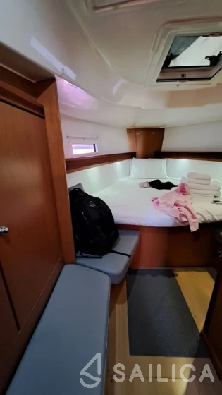 Bavaria 40 Cruiser - Yacht Charter Sailica