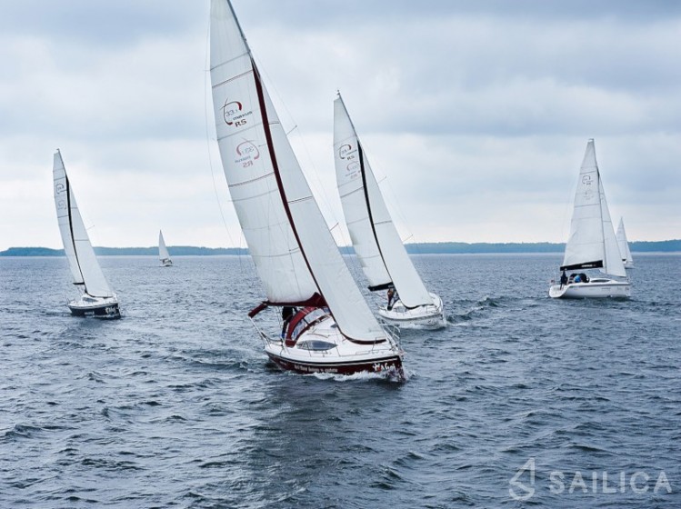 Maxus 33.1 RS Prestige - Yacht Charter Sailica