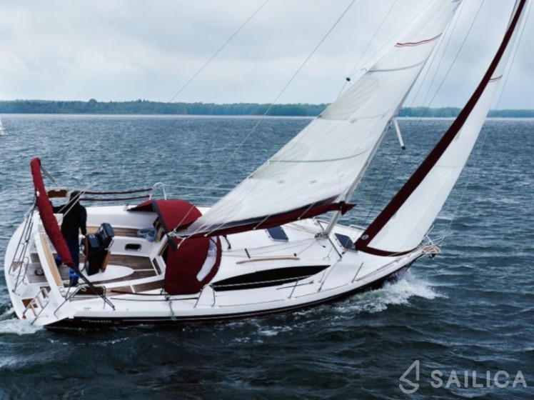 Maxus 33.1 RS Prestige - Yacht Charter Sailica