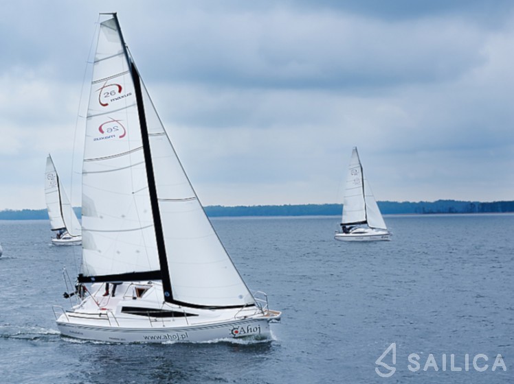 Maxus 26 Standard - Yacht Charter Sailica