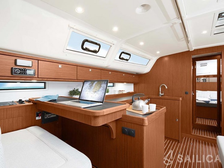 Bavaria Cruiser 51 - Yacht Charter Sailica
