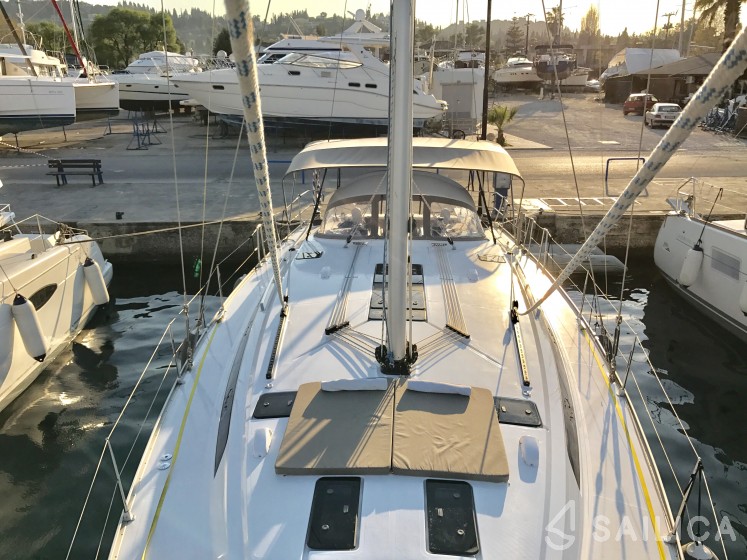 Bavaria Cruiser 51 - Yacht Charter Sailica