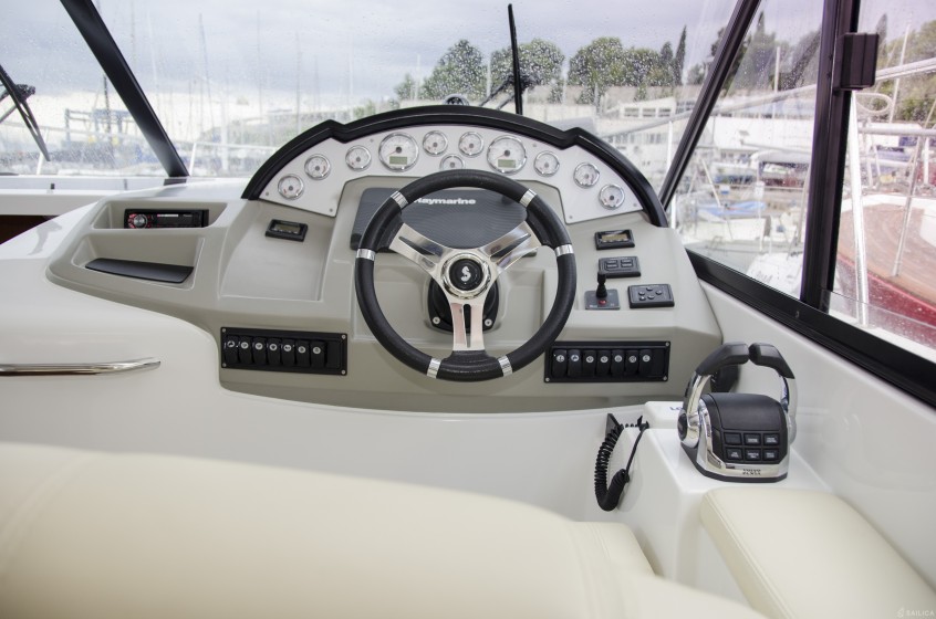 Antares 42 - Yacht Charter Sailica