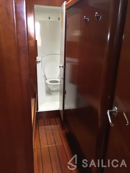 First 47.7 - Yacht Charter Sailica