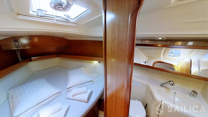 Dufour 385 - Yacht Charter Sailica