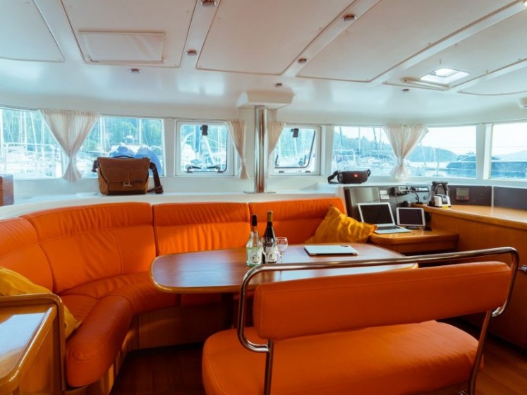 Lagoon 440 - Yacht Charter Sailica