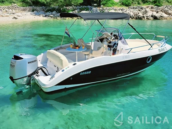 Key Largo 20 - Yacht Charter Sailica