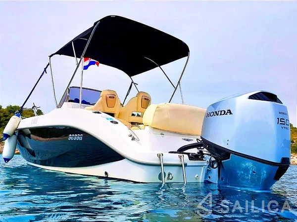 Key Largo 20 - Yacht Charter Sailica