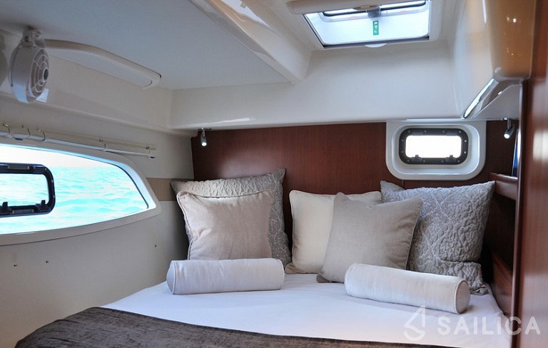 Leopard 44 - Yacht Charter Sailica