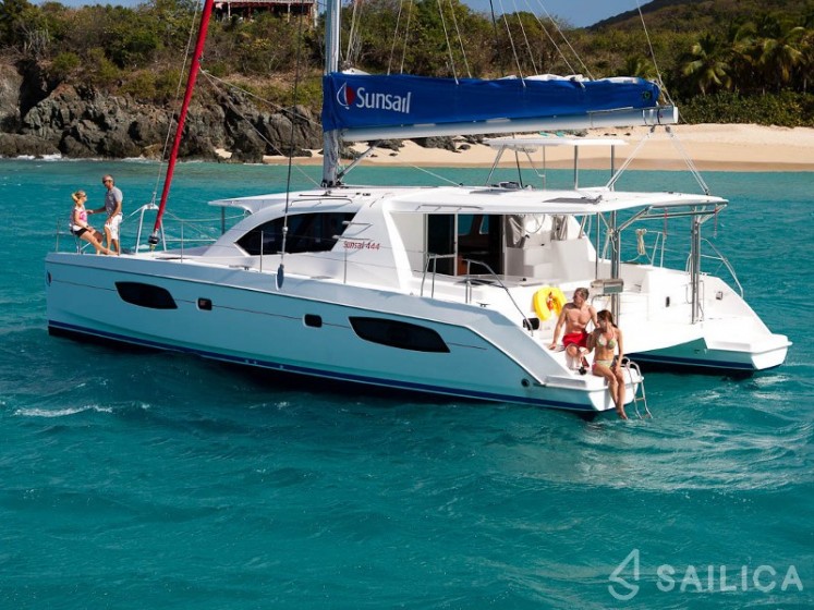 Leopard 44 - Yacht Charter Sailica