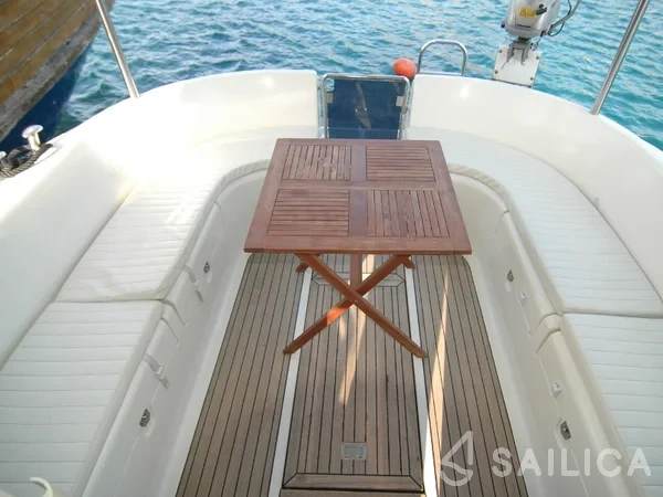 Adria 1002 - Yacht Charter Sailica