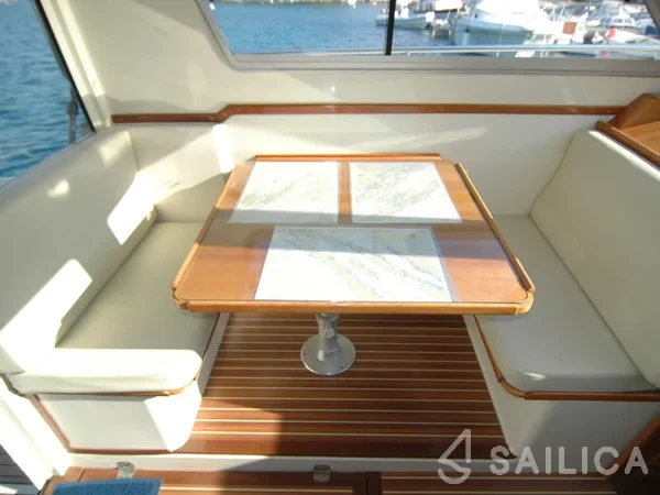 Adria 1002 - Yacht Charter Sailica