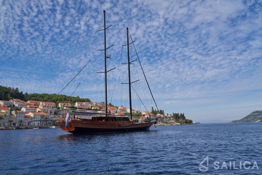 Stella Maris - Yacht Charter Sailica