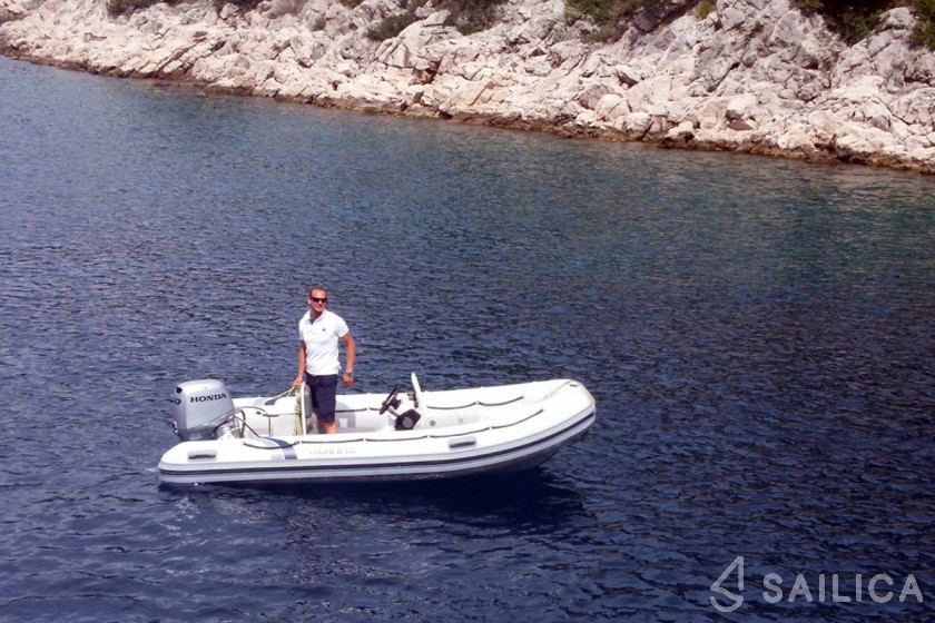 Lagoon 560 S2 - Yacht Charter Sailica