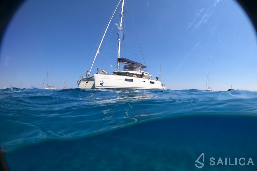 Lagoon 560 S2 - Yacht Charter Sailica