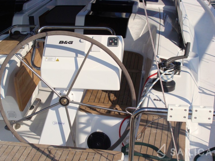 Hanse 455 - Yacht Charter Sailica