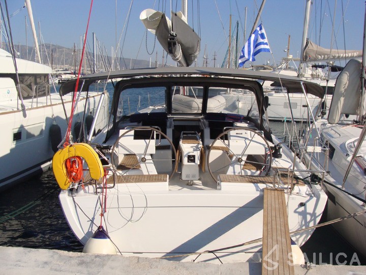 Hanse 455 - Yacht Charter Sailica