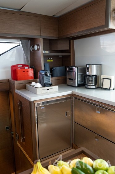 Lagoon 50 - 6 + 2 cab. - Yacht Charter Sailica