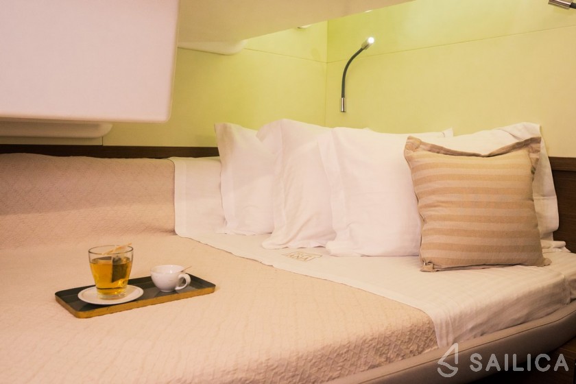 Lagoon 50 - 6 + 2 cab. - Yacht Charter Sailica