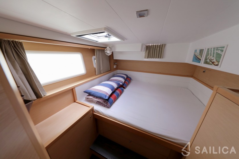 Lagoon 39 - Yacht Charter Sailica