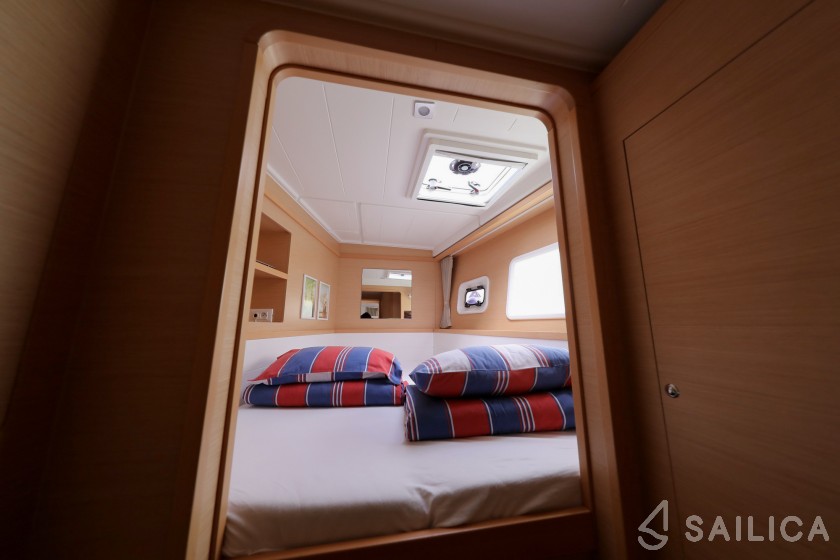 Lagoon 39 - Yacht Charter Sailica