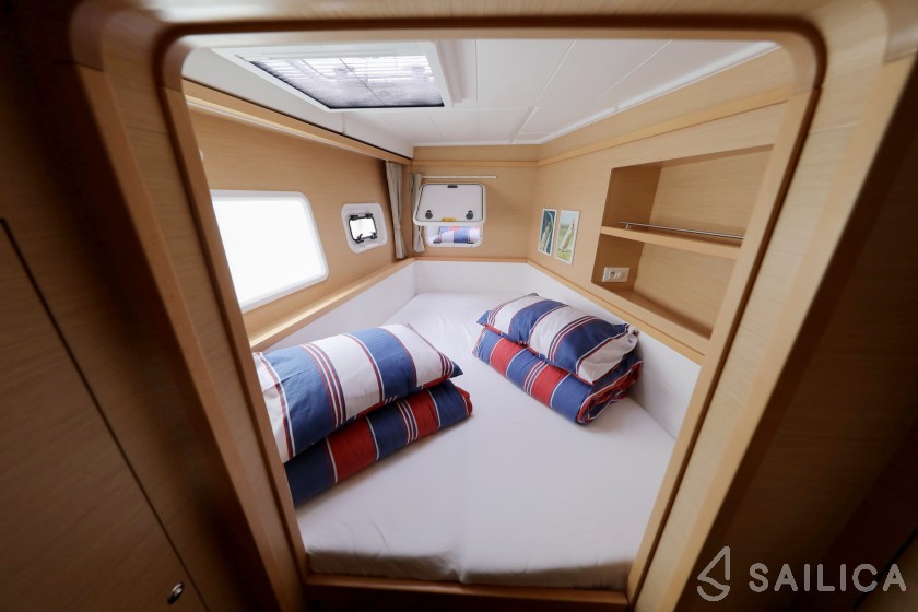 Lagoon 39 - Yacht Charter Sailica