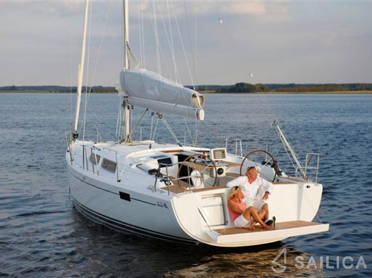 Sealine F430 - Yacht Charter Sailica