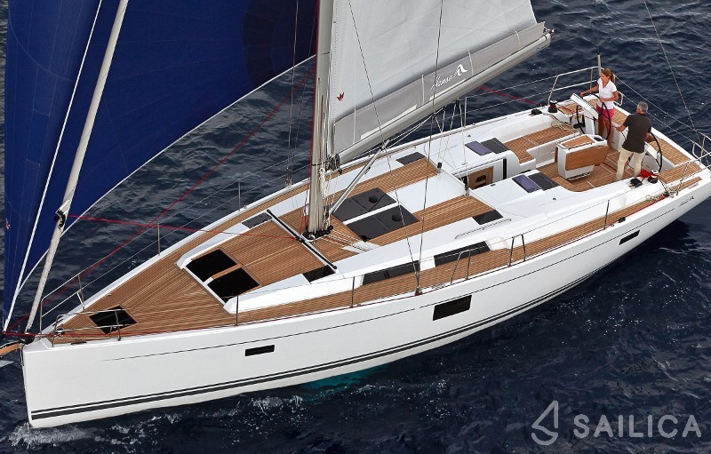 Hanse 455 - Yacht Charter Sailica