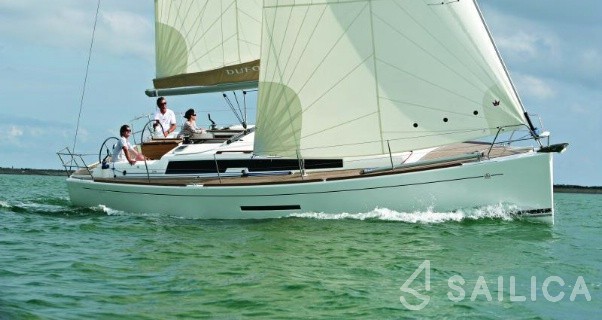 Dufour 380 - Yacht Charter Sailica