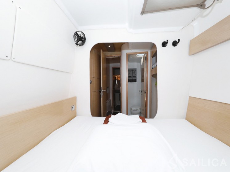 Lipari 41 - Yacht Charter Sailica