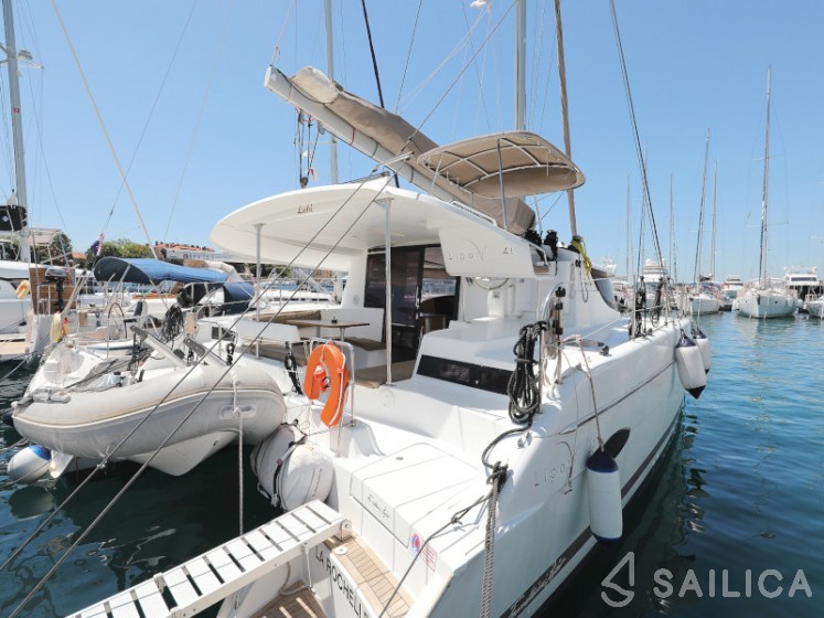 Lipari 41 - Yacht Charter Sailica