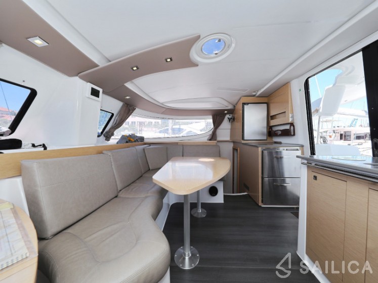 Lipari 41 - Yacht Charter Sailica