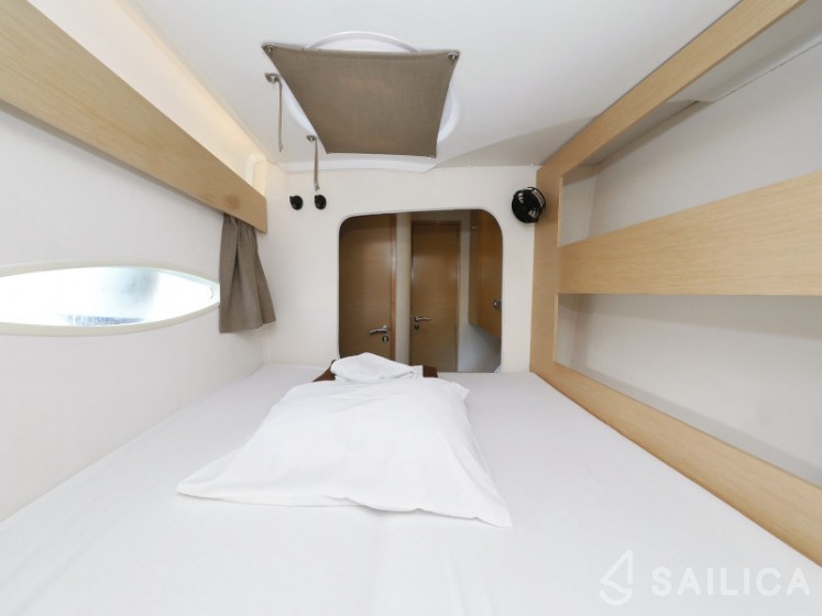 Lipari 41 - Yacht Charter Sailica