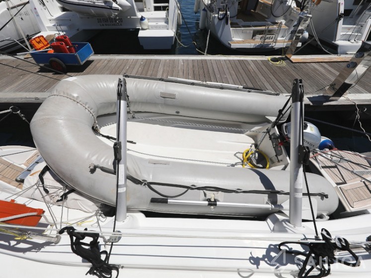 Lipari 41 - Yacht Charter Sailica