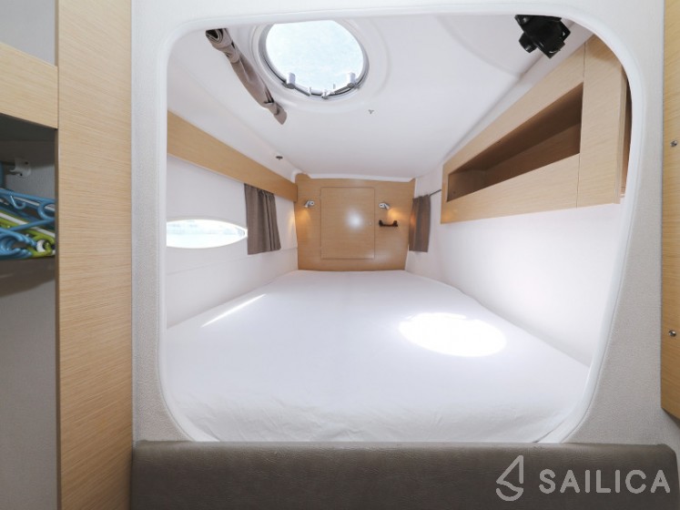 Lipari 41 - Yacht Charter Sailica