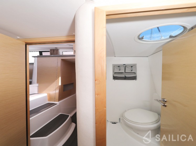Lipari 41 - Yacht Charter Sailica
