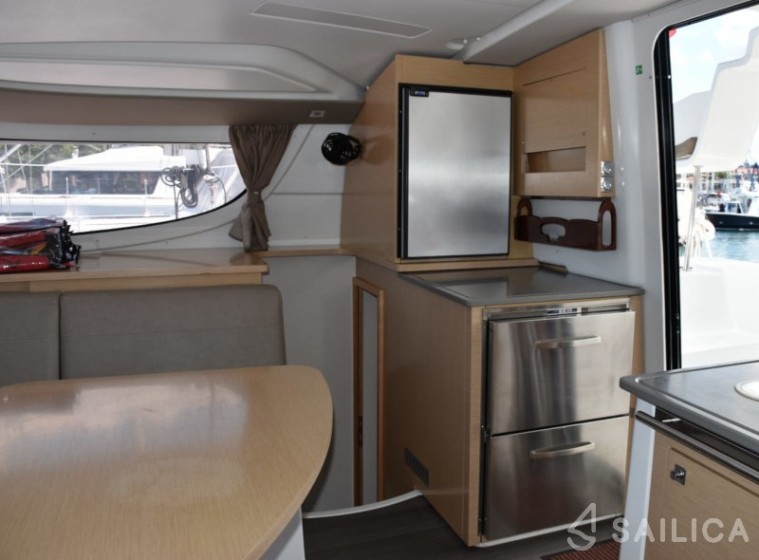 Lipari 41 - Yacht Charter Sailica