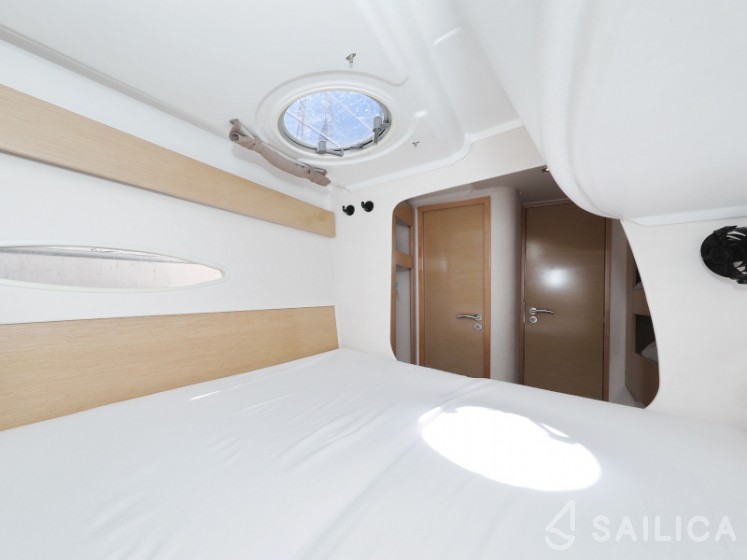 Lipari 41 - Yacht Charter Sailica
