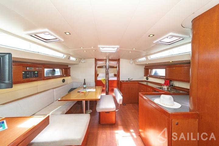 Oceanis 48 - 5 cab. - Yacht Charter Sailica