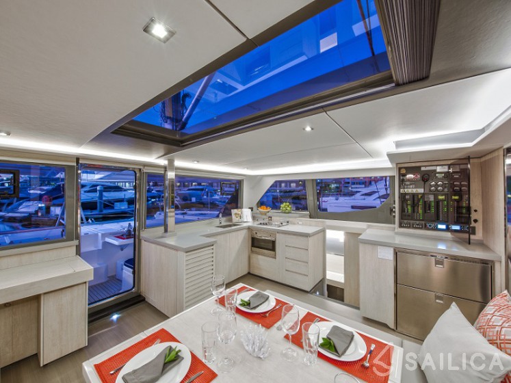 Leopard 45 - Yacht Charter Sailica