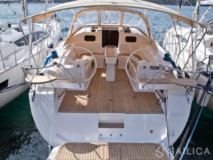 Elan 40 Impression - Yacht Charter Sailica