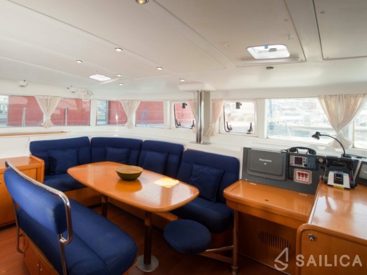 Lagoon 440 - Yacht Charter Sailica