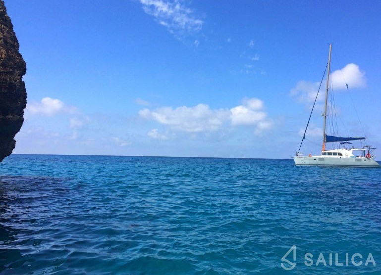 Lagoon 440 - Yacht Charter Sailica