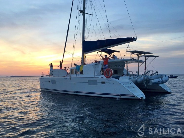 Lagoon 440 - Yacht Charter Sailica