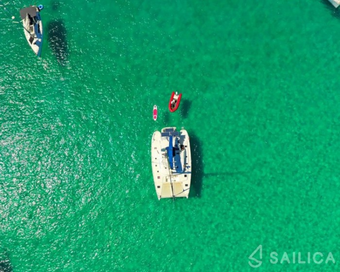 Lagoon 440 - Yacht Charter Sailica