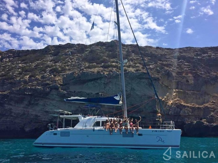 Lagoon 440 - Yacht Charter Sailica